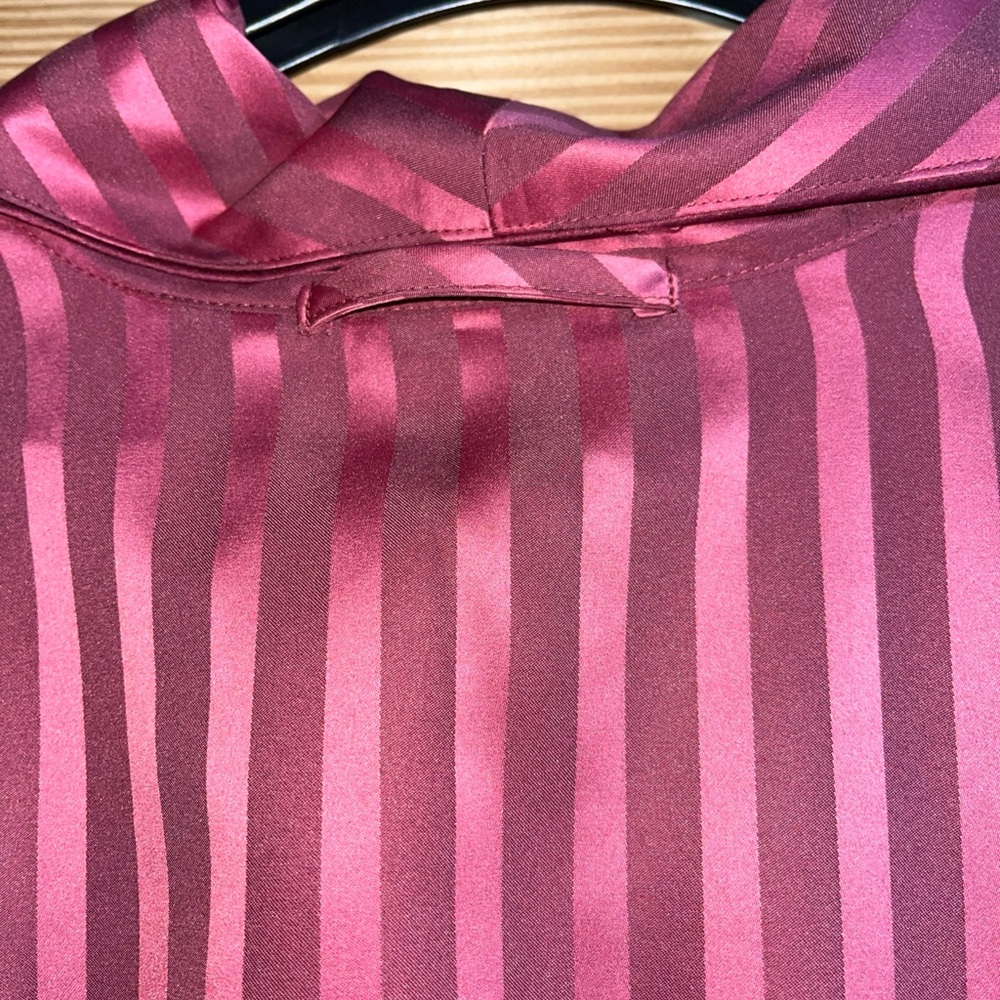 Cabernet Pink Striped Robe - Picture 8 of 13